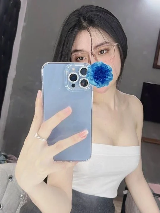 Escort Huế: Chơi lỗ đít nóng bỏng Hương Lộc!